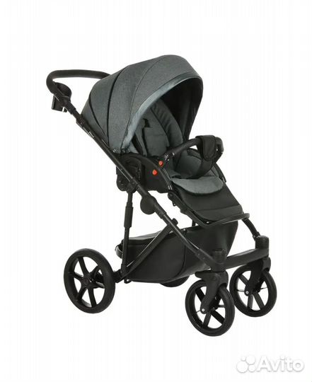 Коляска 2 в 1 Pituso Luna