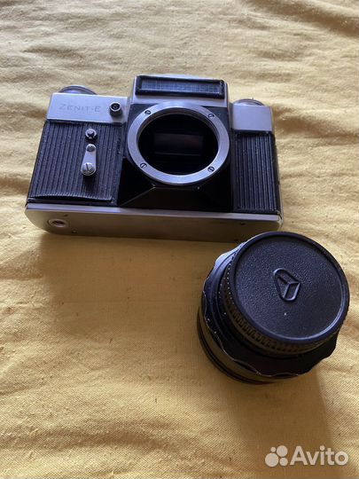 Плёночный фотоаппарат зенит11 гелиос 44м