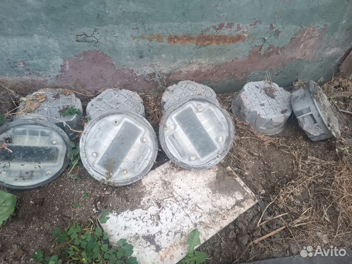 Светодиодный маяк (солнечный, белый) solar LED