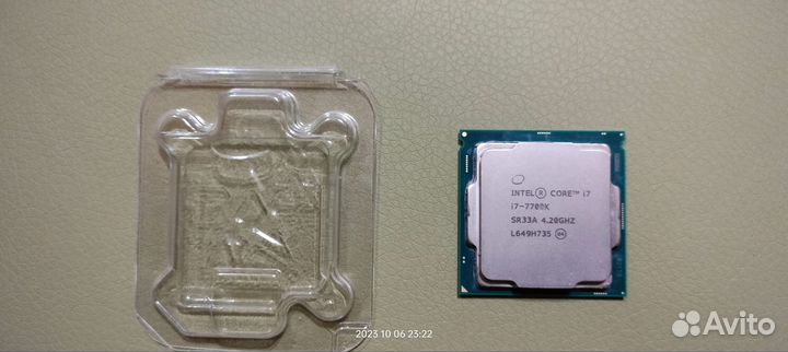 Процессор Intel core i7 7700k 4,2ghz(boost 4,5ghz)