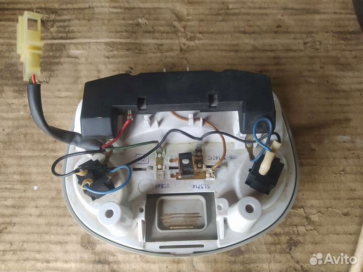 Плафон освещения салона ваз kalina