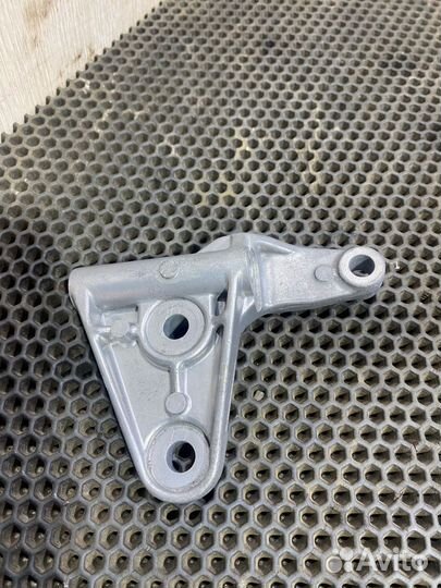 Кронштейн Гур Мазда Mazda GE FS 2.0