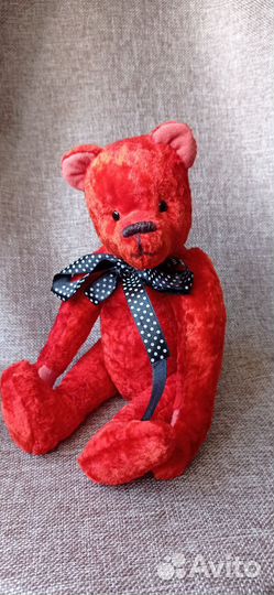 Плюшевый медведь