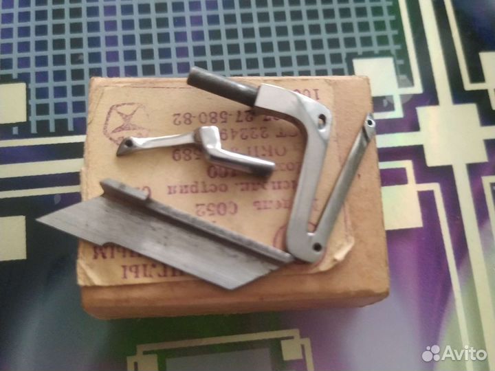 Оверлок промышленный