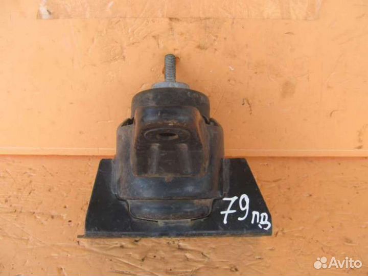 Подушка двигателя Honda Shuttle