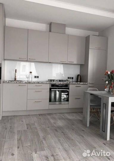 Кухня угловая на заказ