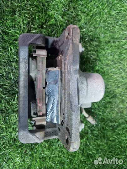 Суппорт задний левый Daewoo Winstorm C100 Z20S