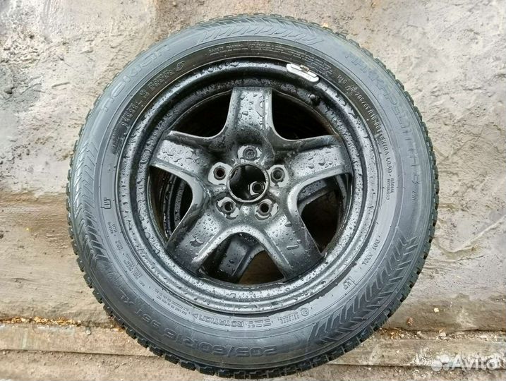 Nokian Tyres Hakkapeliitta 8 205/60 R16 96T