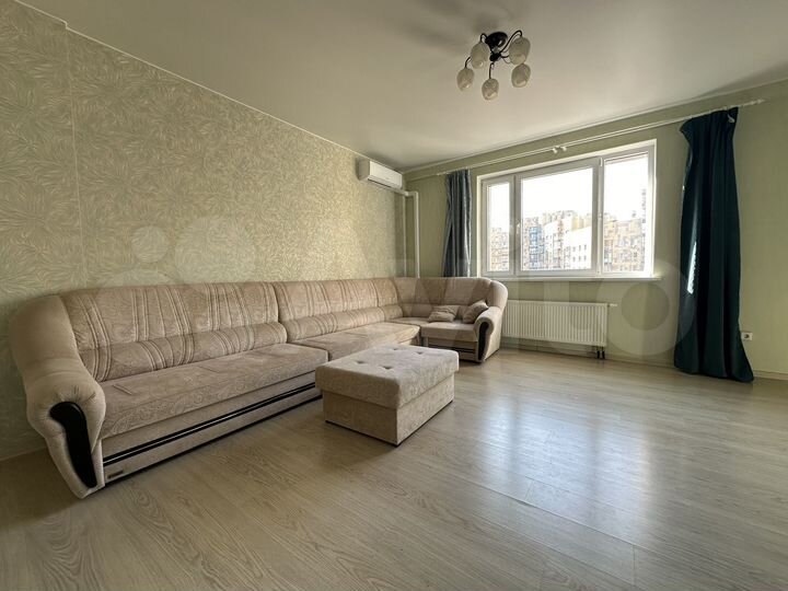 3-к. квартира, 100 м², 11/17 эт.