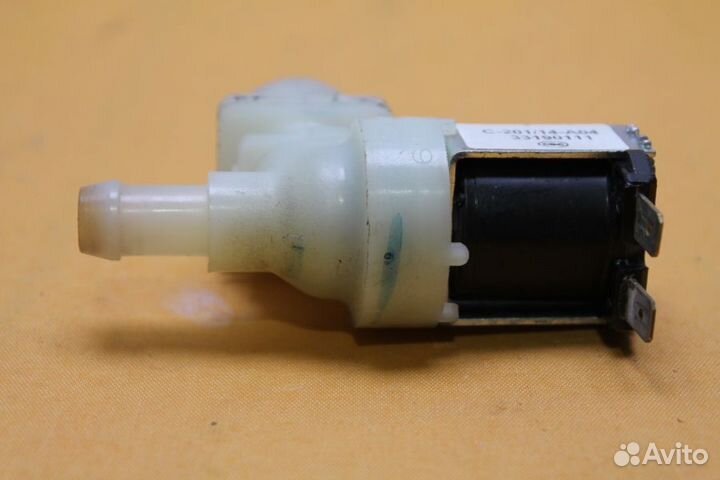 Клапан подачи воды Whirlpool C00315025 бу. 5995