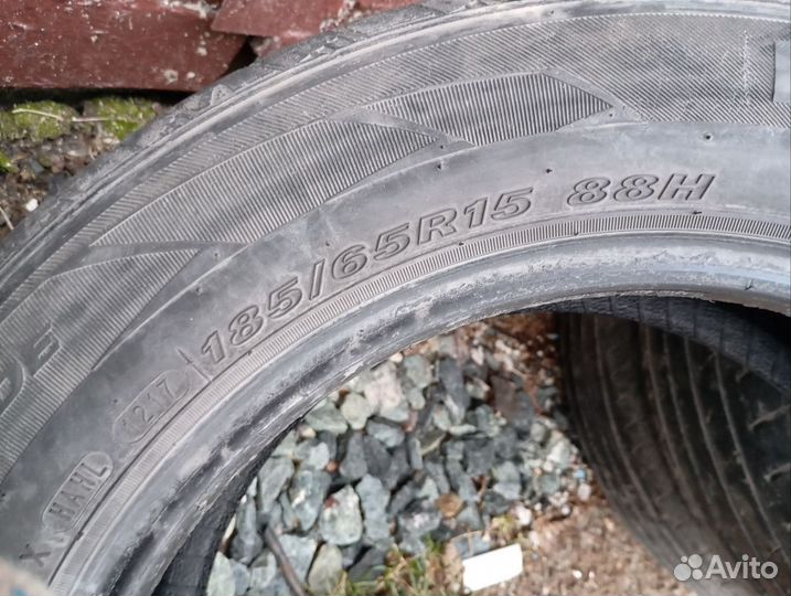 Nexen N'Fera SU4 185/65 R15