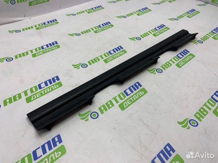 Уплотнитель крышки багажника Mazda Cx-30 кроссовер