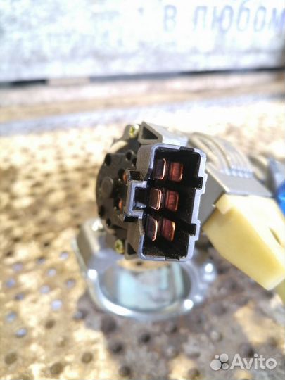 Замок зажигания Kia Rio 4