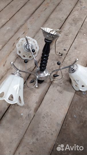 Плафоны и люстра