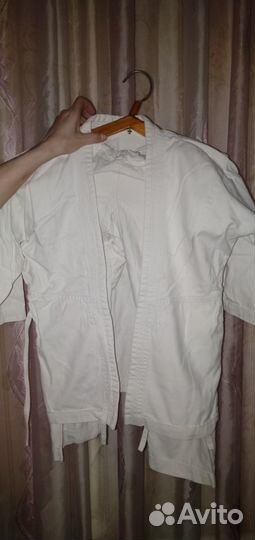 Шлем,кимоно, защита. Спорт