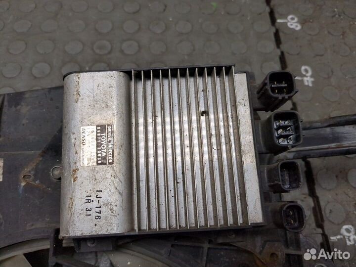 Вентилятор радиатора Toyota Avensis 3, 2014