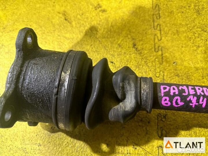 Привод передний правый mitsubishi pajero