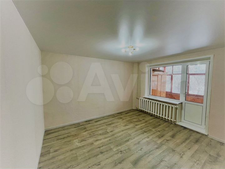 2-к. квартира, 52,1 м², 1/9 эт.