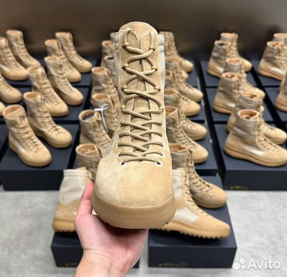 Ботинки Yeezy Season 3 Kanye West / Travis Scott