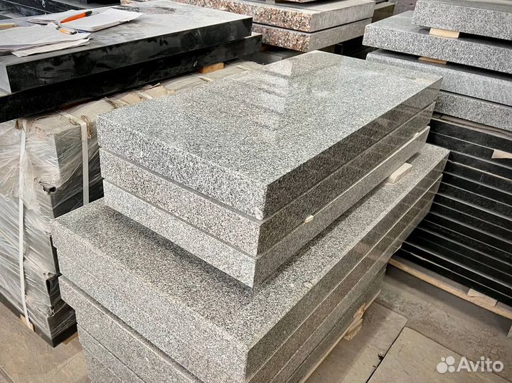 Памятники Серый гранит оптом