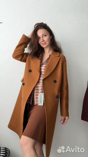 Капсула брендовой женской одежды 44 люкс кэмел