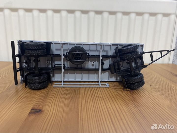 Модель полуприцеп маз 83781, автоистория