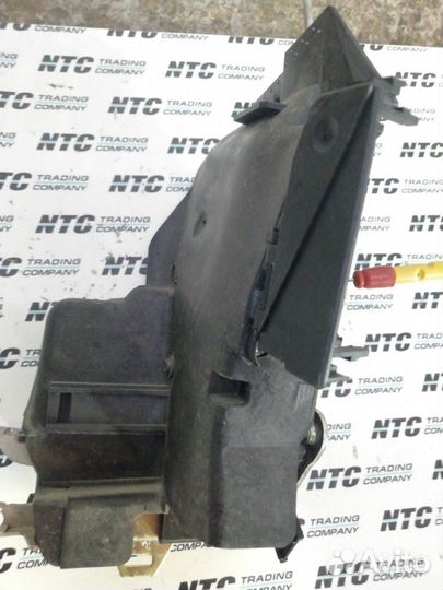 Замок передний правый Bmw E39