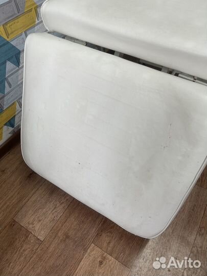 Косметологическое кресло