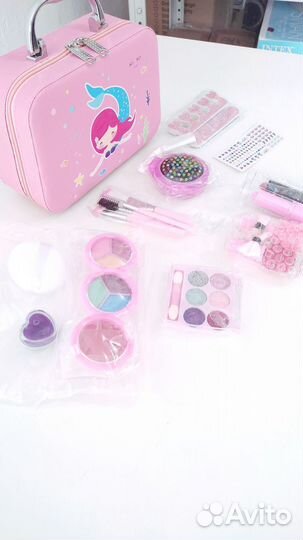 Чемоданчик детской косметики 