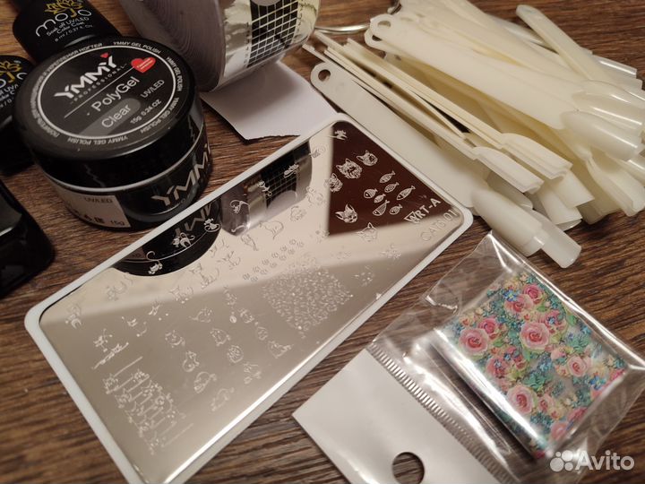 Набор для маникюра и декора ногтей