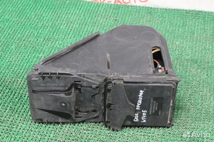 Блок предохранителей в сборе Mercedes S-Class W140