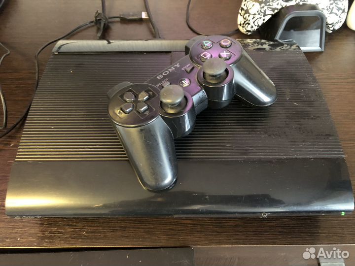 Sony playstation 3 super slim