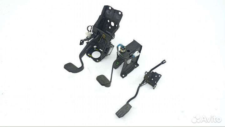 Педали Great Wall Hover 4G69S4N 2014