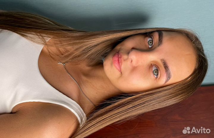 Мастер бровист