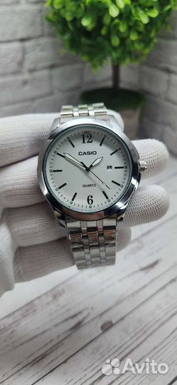 Часы Casio Quartz