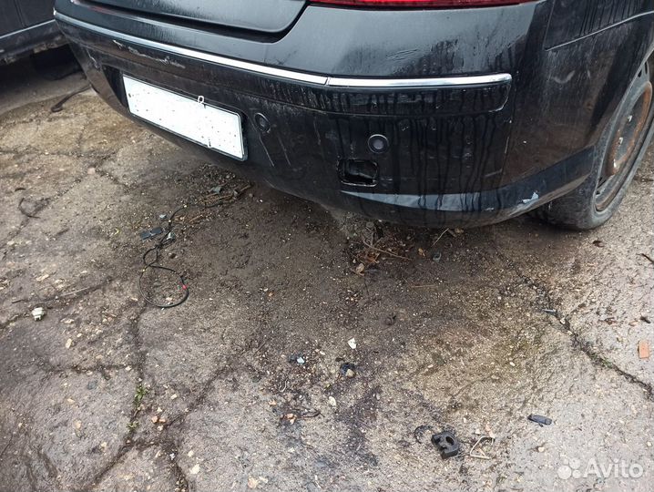 Peugeot 407 бампер задний