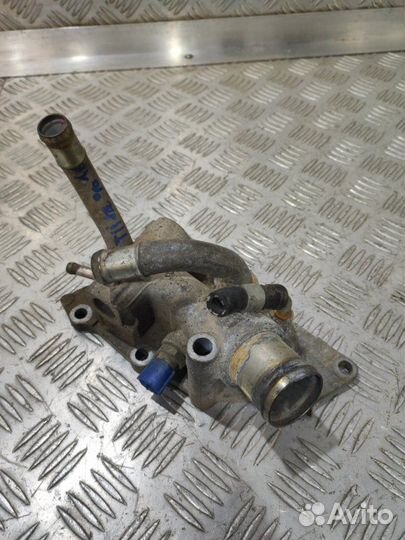 Корпус термостата Nissan Tiida C11 HR16 2008