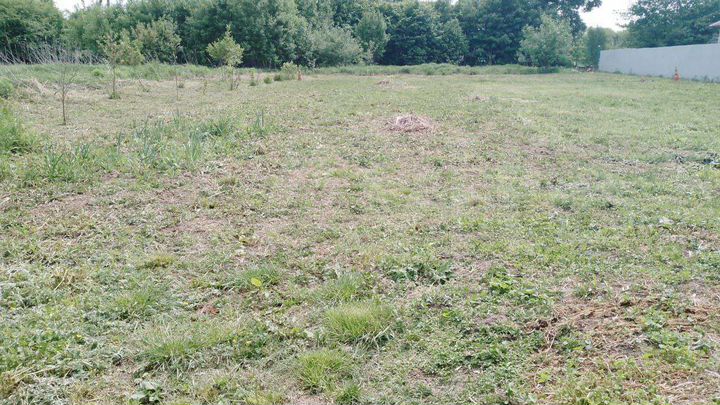 Участок 7 сот. (ИЖС)