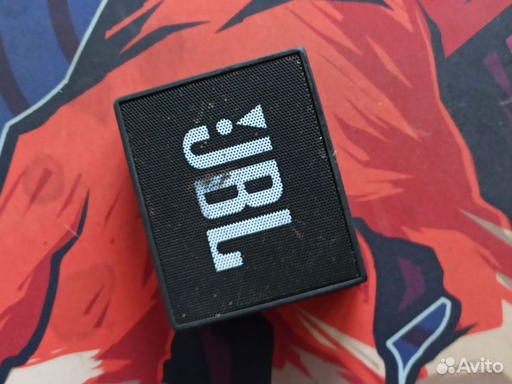 Колонка jbl go