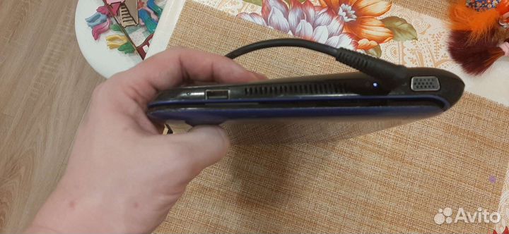 Нетбук hp mini