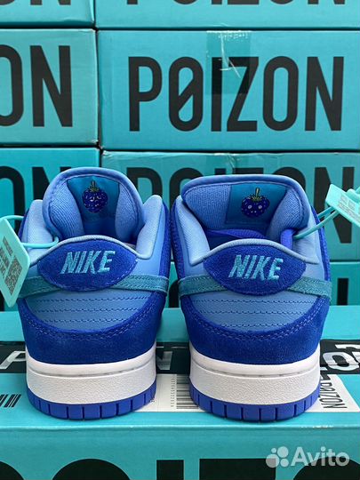 Nike Dunk Low SB Blue Raspberry Оригинал