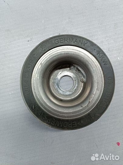 Опора переднего амортизатора Skoda Rapid