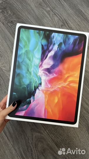 Коробка от iPad pro 12.9 4 поколение