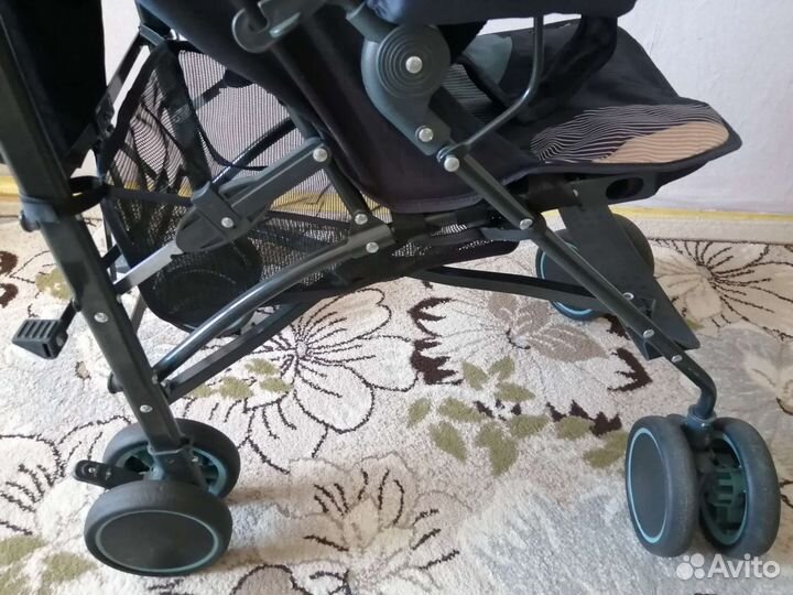 Прогулочная коляска трость babyton