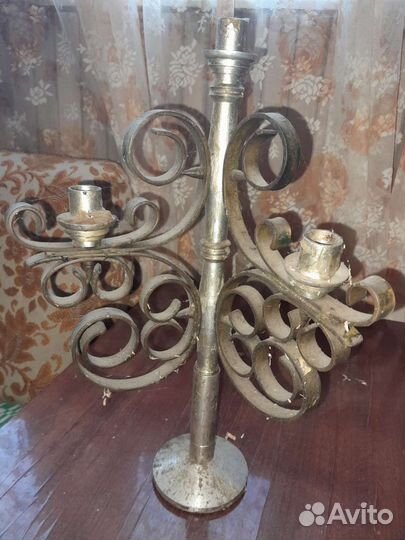 Старинный бронзовый подсвечник