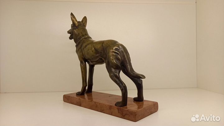Бронзовая статуэтка собаки Германия