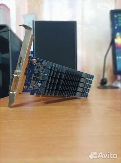 Видеокарты gt 1030 2gb gddr5. На Гарантии