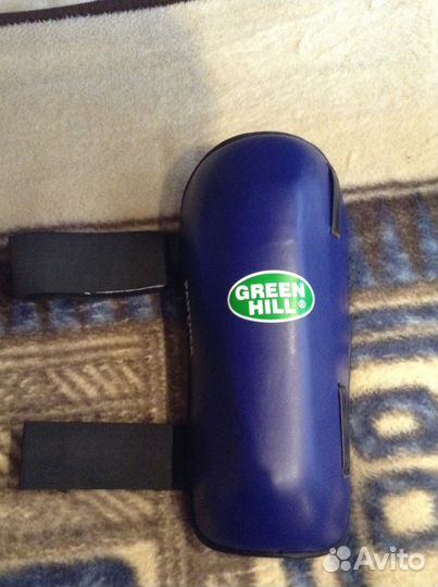 Защита на голень. Новая. Green Hill