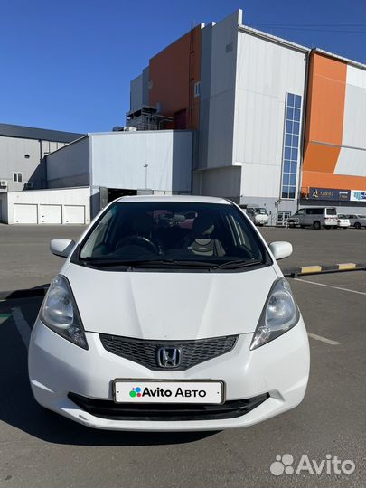 Honda Fit 1.3 CVT, 2010, 136 830 км