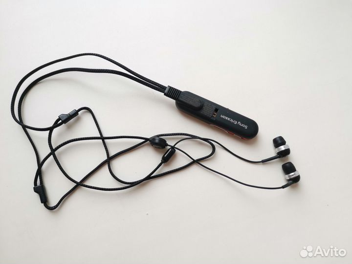 Bluetooth гарнитура Sony Ericsson HBH -DS 970